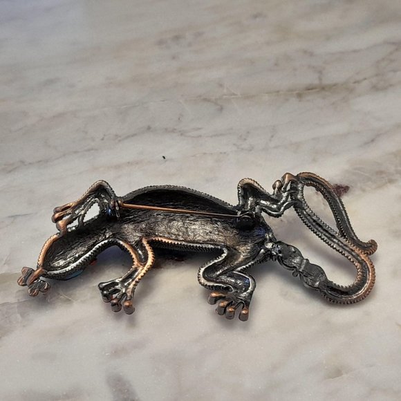 4 inch Turquoise and Red Crystal Gecko Brooch - Picture 9 of 11